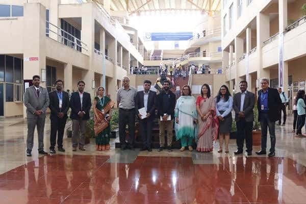 WiselyWise launches the first conversational AI Curriculum at ISquareIT, Pune